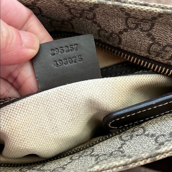 1940Gucci Brown Crossbody Bag - Picture 12 of 14